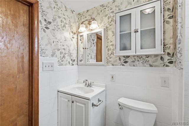 94 Woodell Avenue, Cheektowaga, NY 14211