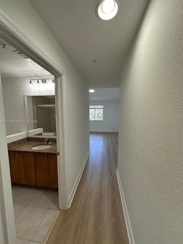 1972 NE 5th St 7972, Boynton Beach, FL 33435