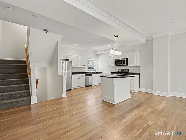 14 Haviland Street B6, Norwalk, CT 06854