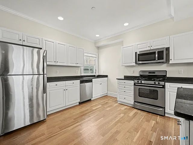 14 Haviland Street B6, Norwalk, CT 06854