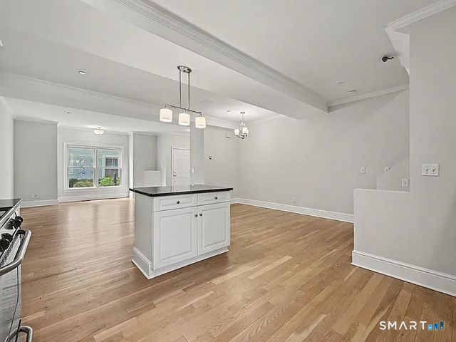 14 Haviland Street B6, Norwalk, CT 06854