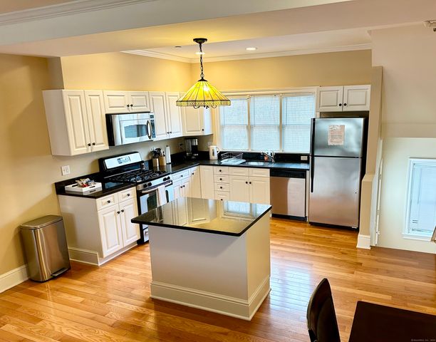 14 Haviland Street B6, Norwalk, CT 06854