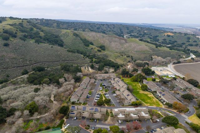 19223 Creekside Lane, Salinas, CA 93908