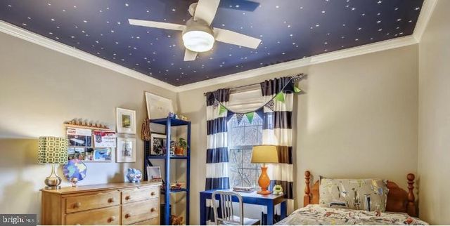 3063 WINDWOOD FARMS DR, Oakton, VA 22124