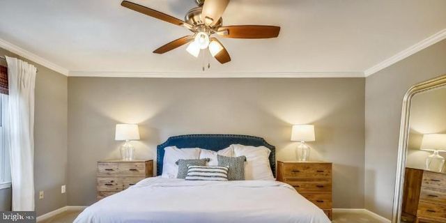 3063 WINDWOOD FARMS DR, Oakton, VA 22124