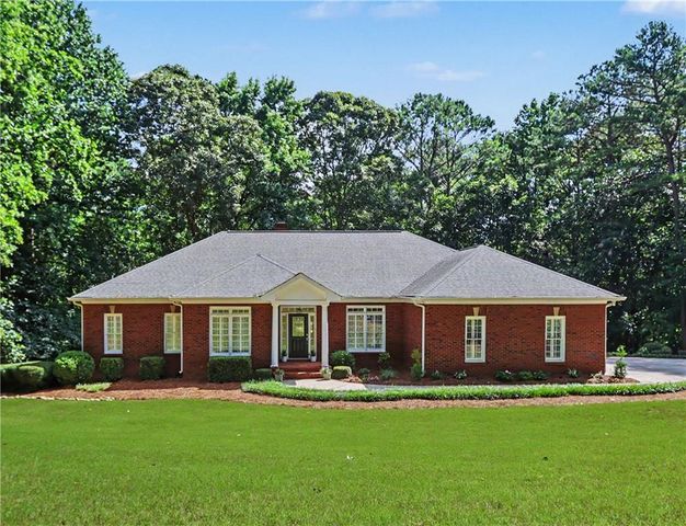 3741 Apalachee Ridge, Monroe, GA 30656