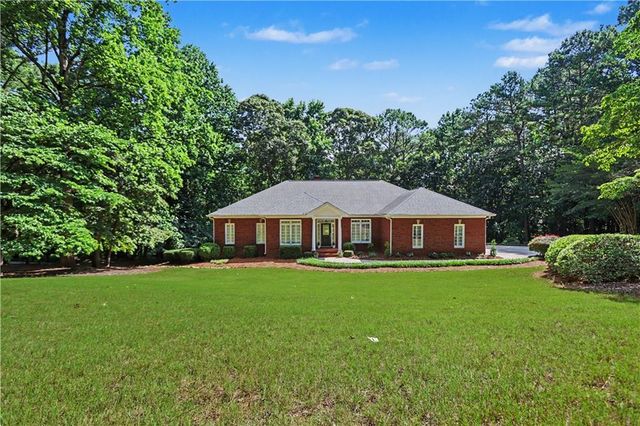3741 Apalachee Ridge, Monroe, GA 30656