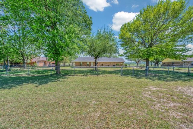 2857 Country Spring Road, Lorena, TX 76655
