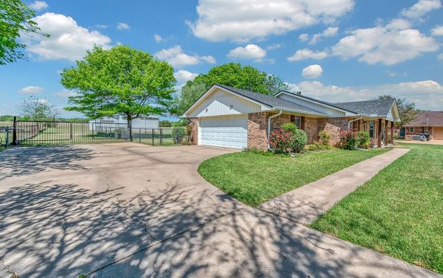 2857 Country Spring Road, Lorena, TX 76655