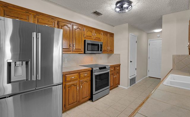 2857 Country Spring Road, Lorena, TX 76655