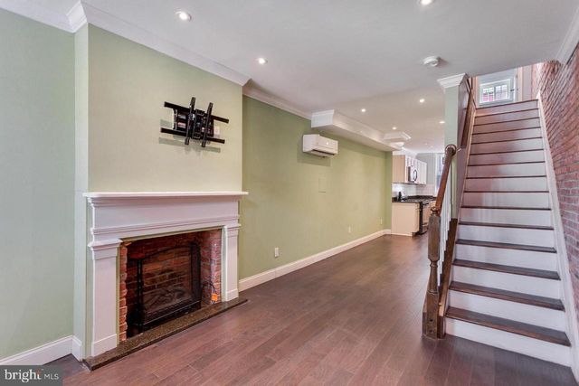 1704 LATROBE ST, Baltimore, MD 21202