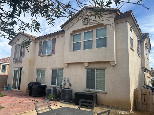 38667 Panther Dr., Palmdale, CA 93551