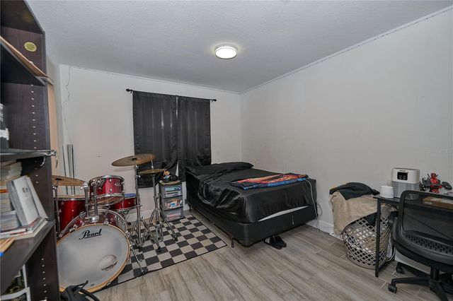 7520 LOIS MARIE COURT, Orlando, FL 32807