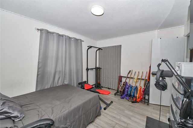 7520 LOIS MARIE COURT, Orlando, FL 32807