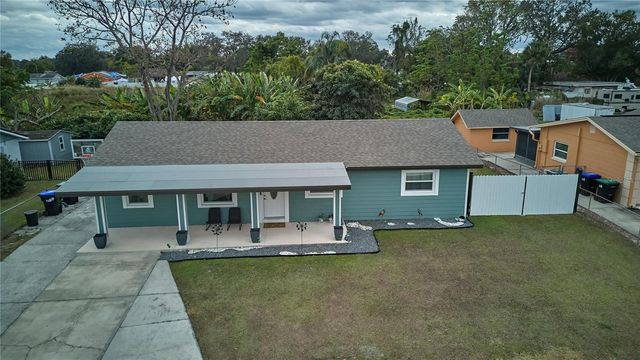 7520 LOIS MARIE COURT, Orlando, FL 32807