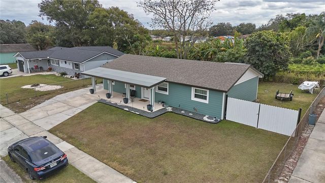 7520 LOIS MARIE COURT, Orlando, FL 32807