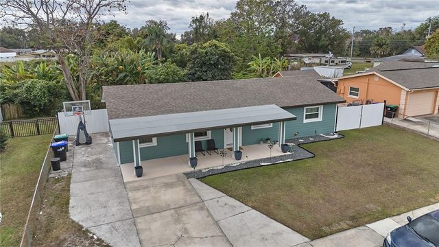 7520 LOIS MARIE COURT, Orlando, FL 32807