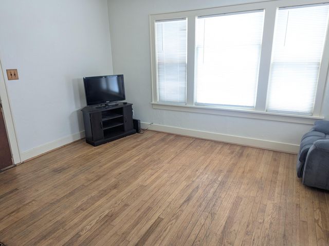 1675 Hudson Street, Muskegon, MI 49441