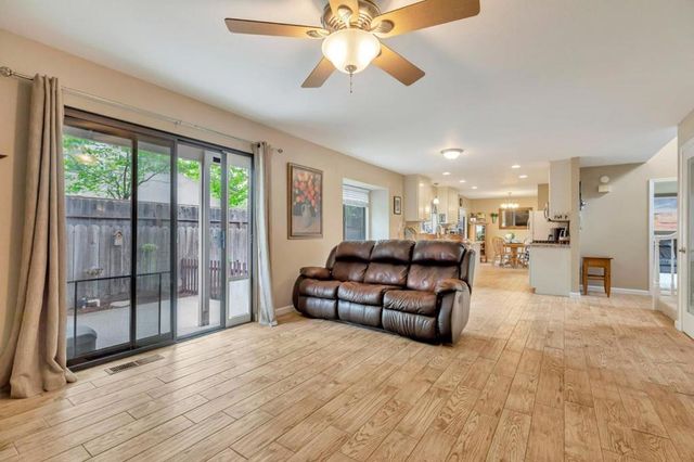 1951 Calistoga Drive, Hollister, CA 95023