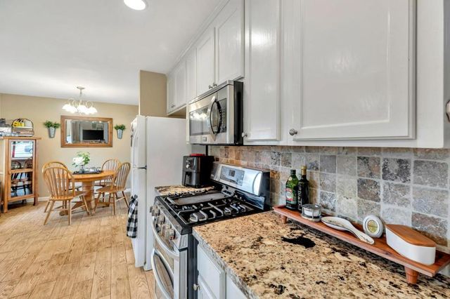 1951 Calistoga Drive, Hollister, CA 95023