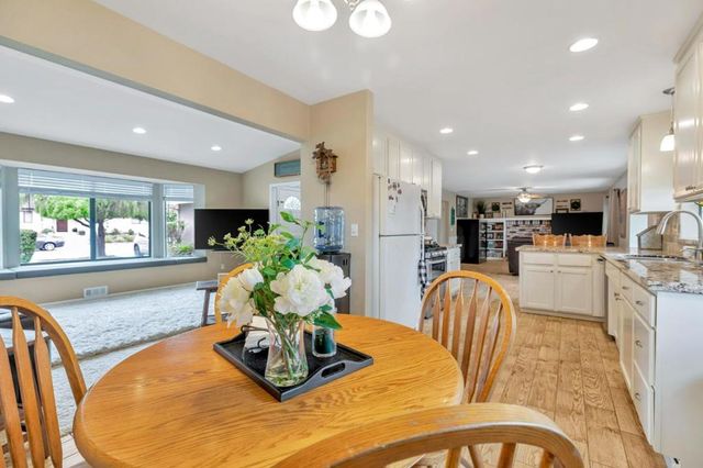 1951 Calistoga Drive, Hollister, CA 95023