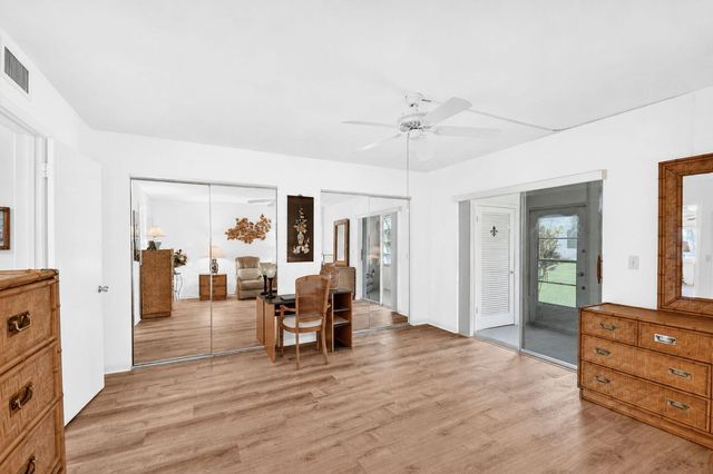 3240 Lake Osborne Drive Apt 104, Lake Worth Beach, FL 33461