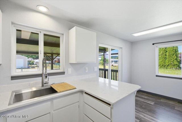 1706 E 3rd AVE, Post Falls, ID 83854