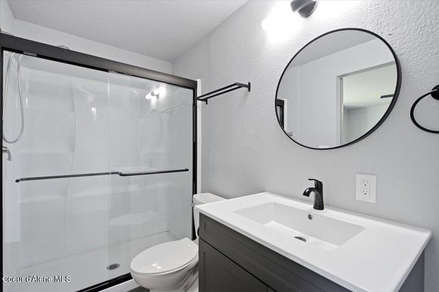 1706 E 3rd AVE, Post Falls, ID 83854