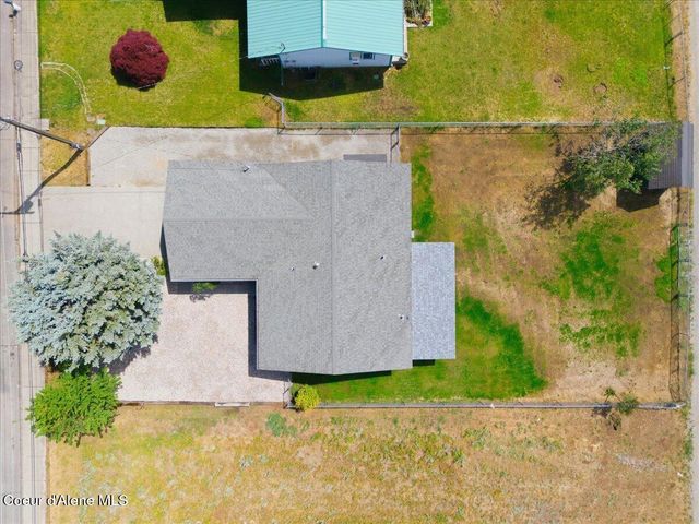 1706 E 3rd AVE, Post Falls, ID 83854