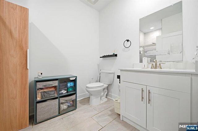385 Main Street, Little Falls, NJ 07424