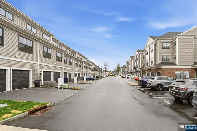 385 Main Street, Little Falls, NJ 07424