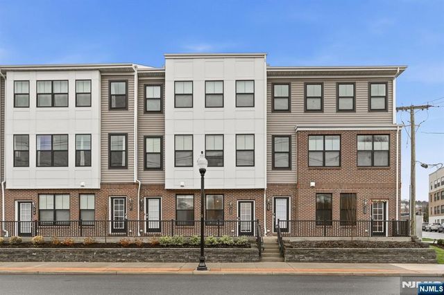 385 Main Street, Little Falls, NJ 07424