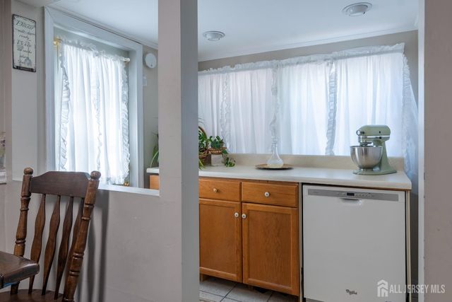 124 Chestnut Street, Bridgewater, NJ 08807