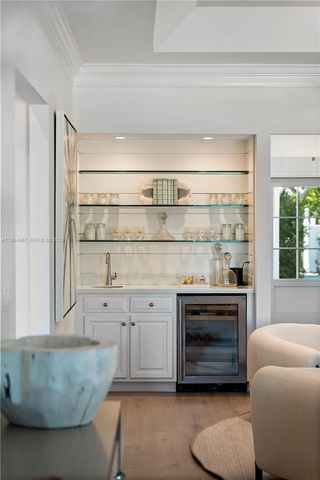 12091 SE Prestwick Ter, Tequesta, FL 33469