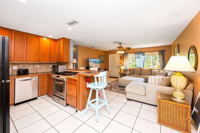 920 Wright Drive, Lake Worth Beach, FL 33461