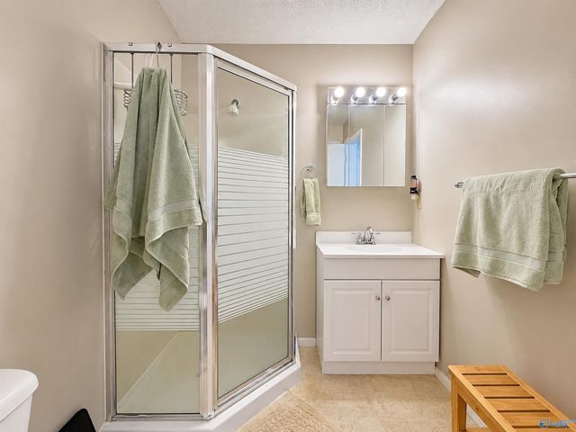 3906 Danville Road SW, Decatur, AL 35603