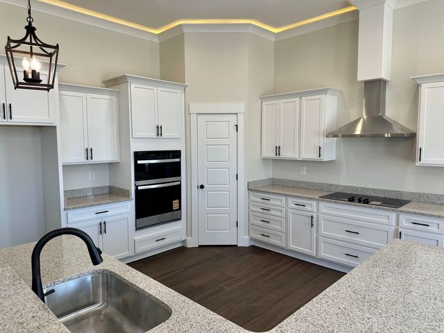 36 Skylane Court, Columbus, NC 28722