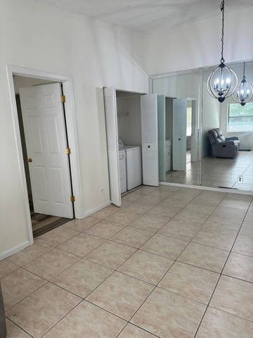 5050 SANCTUARY Way G, West Palm Beach, FL 33417