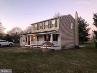 1503 LOGGER LN, Harleysville, PA 19438