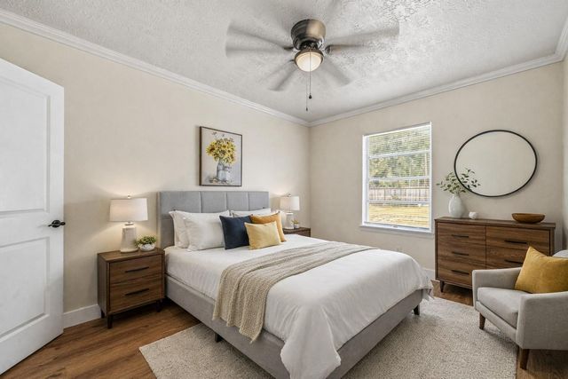 10042 Lazy Oaks Street, Houston, TX 77080