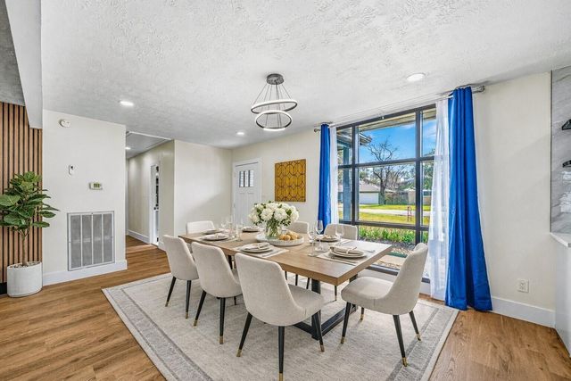 10042 Lazy Oaks Street, Houston, TX 77080