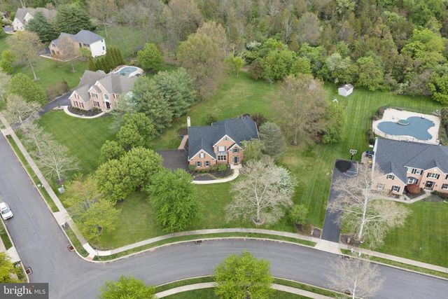 822 HIDDEN FOREST DR, Collegeville, PA 19426
