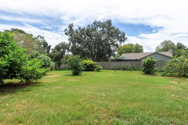 2306 COLUSA LANE, Valrico, FL 33596