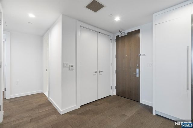 320 Adolphus Avenue 911, Cliffside Park, NJ 07010