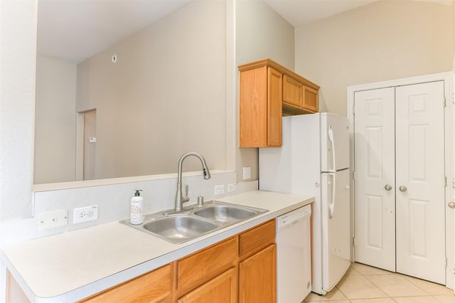 1235 Halls Bridge Bridge, League City, TX 77573