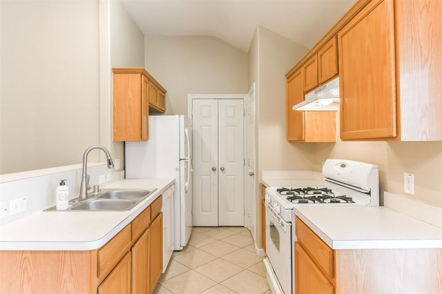 1235 Halls Bridge Bridge, League City, TX 77573