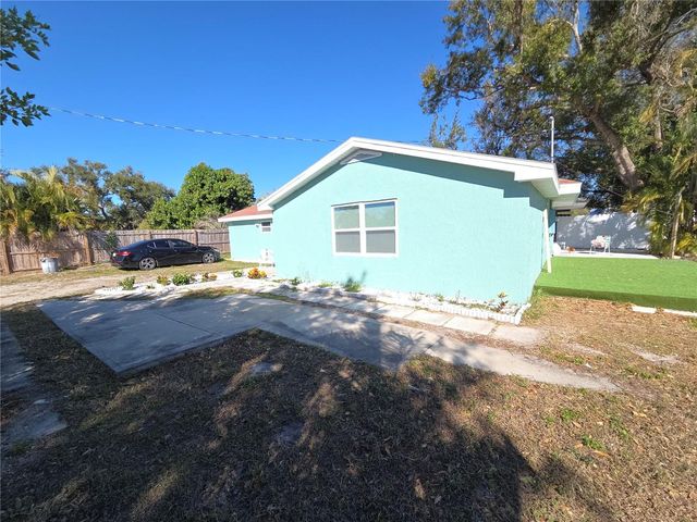 2839 OLYMPIC STREET, Sarasota, FL 34231