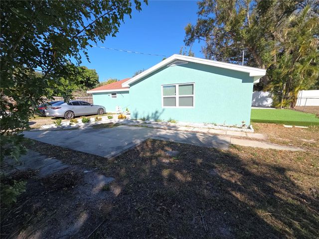 2839 OLYMPIC STREET, Sarasota, FL 34231