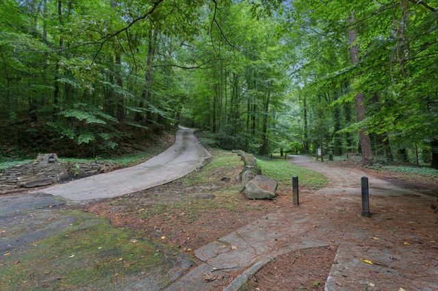 888 Willis Mill Road SW, Atlanta, GA 30311