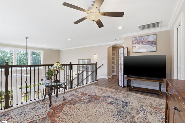 140 Double Crest Drive, Taylors, SC 29687